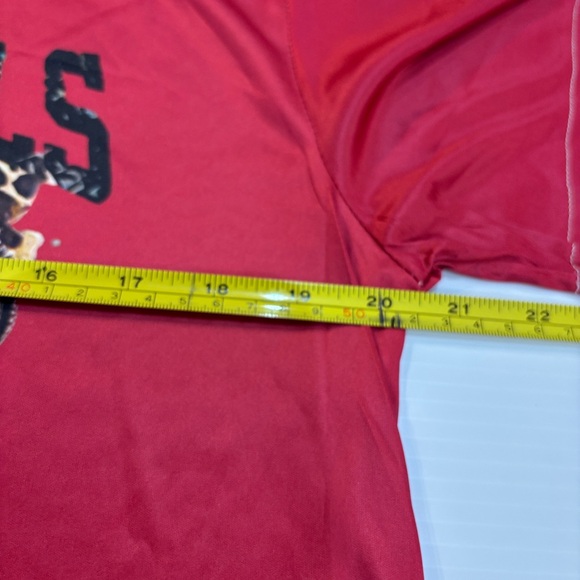 Red Country Gals Graphic T-Shirt - Picture 3 of 7